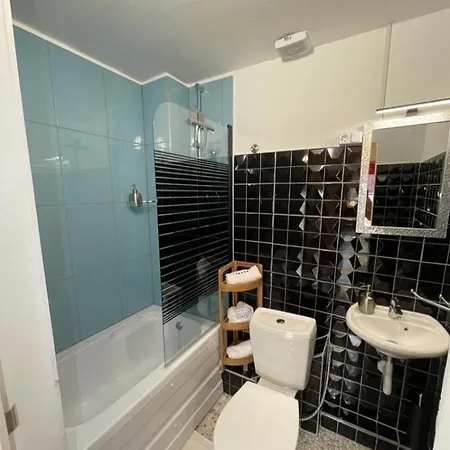 Osteria Mediterranean بيت شباب