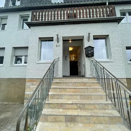 Osteria Mediterranean بيت شباب Freirachdorf