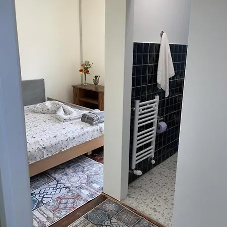 Osteria Mediterranean Hostel