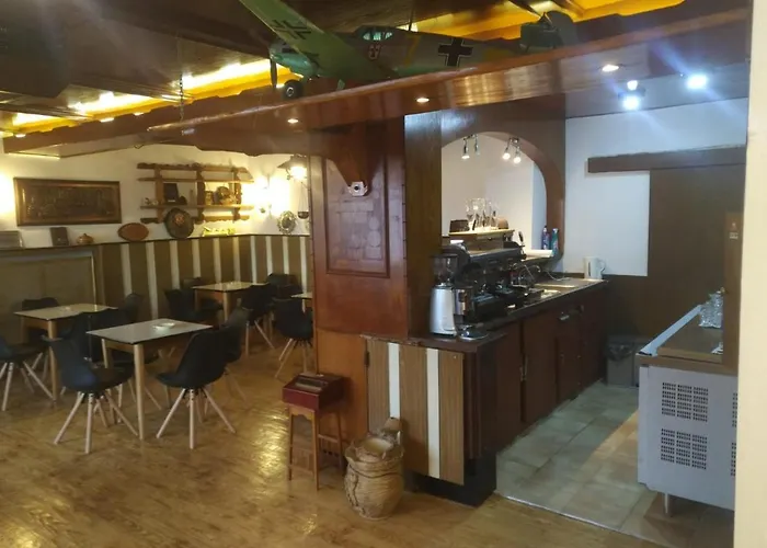 Osteria Mediterranean Vandrarhem *