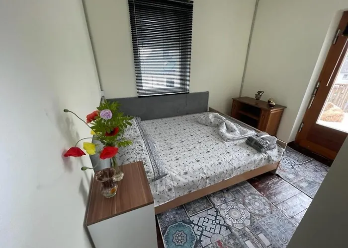 Osteria Mediterranean Auberge de jeunesse Freirachdorf