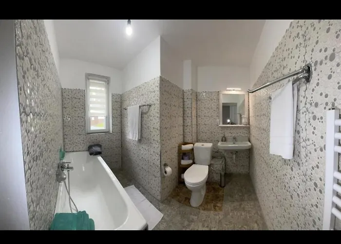 Vandrarhem Osteria Mediterranean Freirachdorf